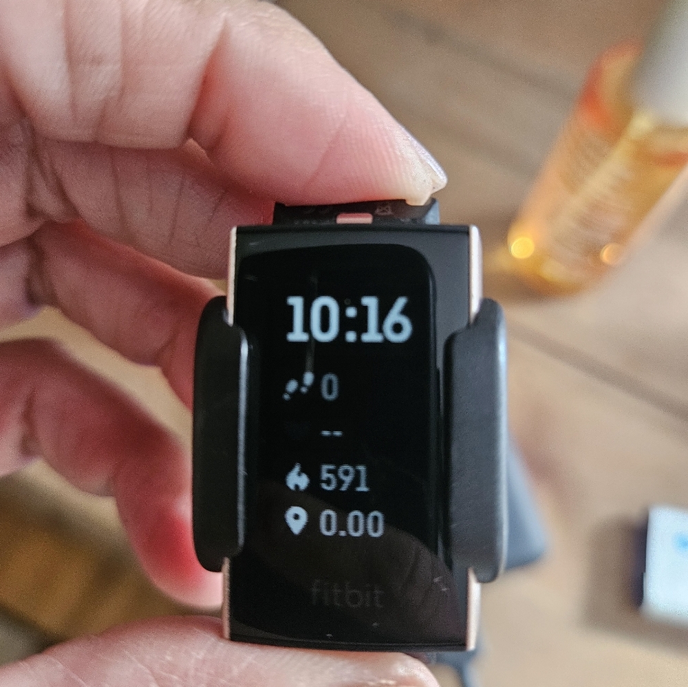 FITBIT charge 3 with extra bands